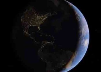 'Dent' in Earth's magnetic field slowly expanding: Scientists