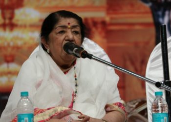 Lata Mangeshkar's building sealed as precautionary step amid Covid, singer safe