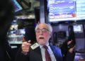 S&P 500 closes