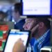 US stocks end mixed as tech shares lag
