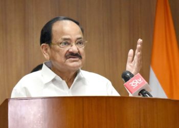 Venkiah Naidu tests Covid-19 positive
