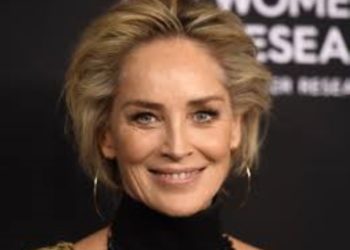 Sharon Stone: Robert De Niro the 'best kisser'