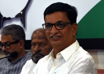 Maha Congress seeks justice for Hathras victim with 'satyagraha'