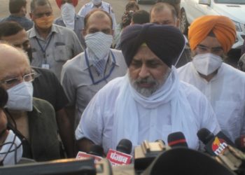 Ruling Congress played fraud with farmers: Sukhbir Badal