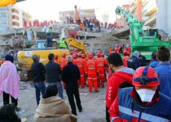 Death toll in Turkey's earthquake climbs to 62