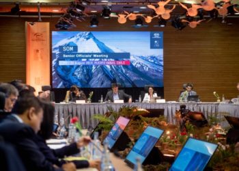 Infuriated over sister’s chatting to male friend , minor boy shoots her