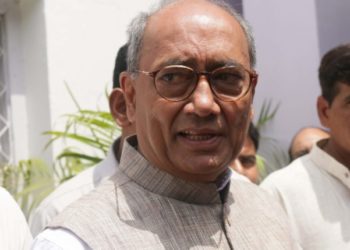 Covid variant: India suspends flights from UK till Dec 31