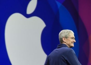 MIM leader in Telangana opens fire, two injured