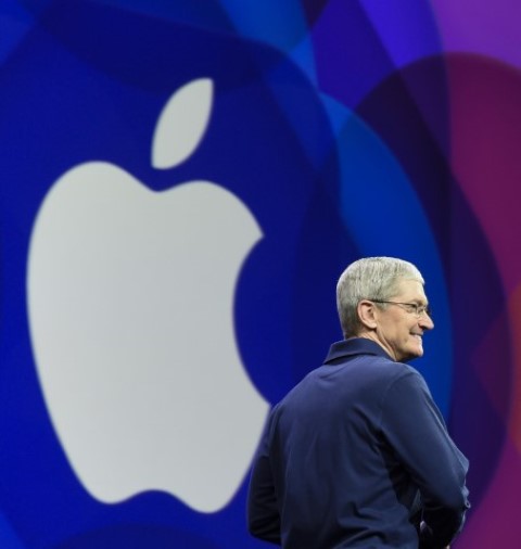 MIM leader in Telangana opens fire, two injured