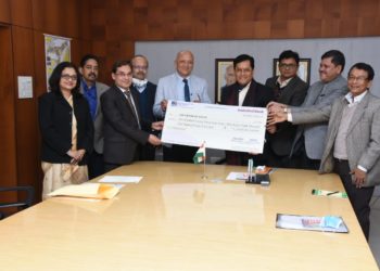 Wife attempts suicide after killing man, posts info on FB