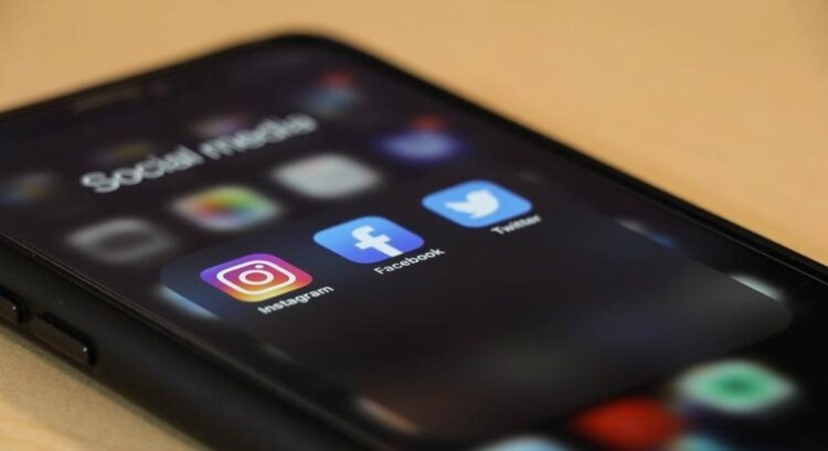 Parliamentary panel summons FB, Twitter officials on Jan 21