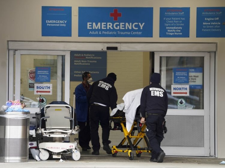 Wife attempts suicide after killing man, posts info on FB