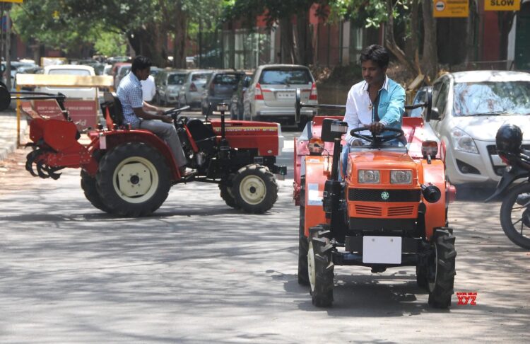 SKM’s 4-point program to intensify farmers’ stir