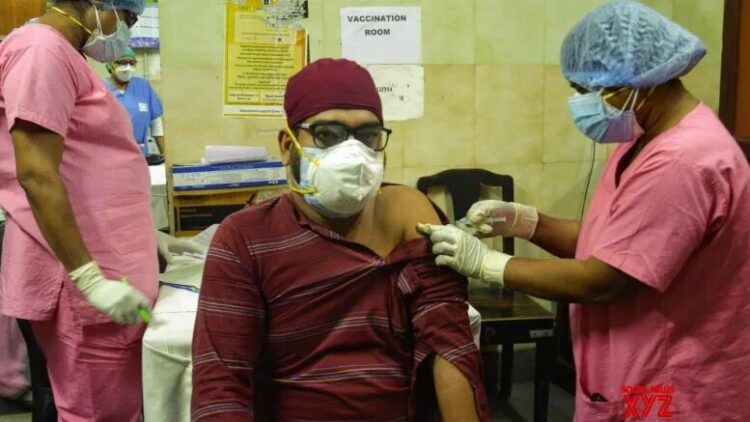 India vaccinates 2.2L beneficiaries in a day, total crosses 6 mn