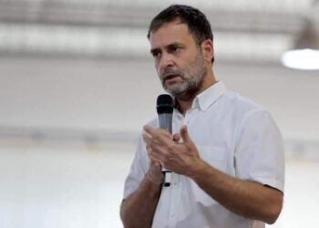 T’gana Cong passes resolution favouring Rahul as party chief T’gana Cong passes resolution