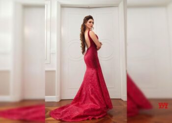 Police chief felicitates constable for saving elderly couple