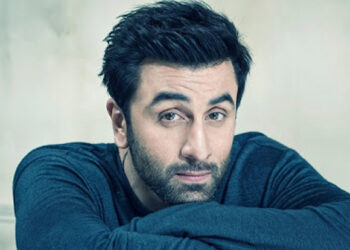 Delhi HC alarmed by ‘masks on chins’ during flights