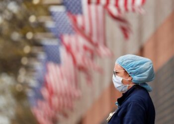 Temporary govt employees not to be regularised: Kerala HC