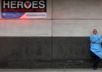 US reports over 10,000 coronavirus variants infections