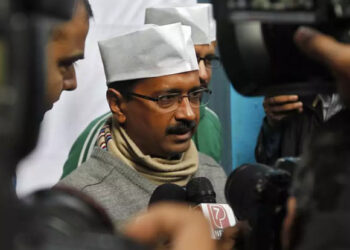 Hospitals turning away COVID patients despite bed availability will face action: Kejriwal