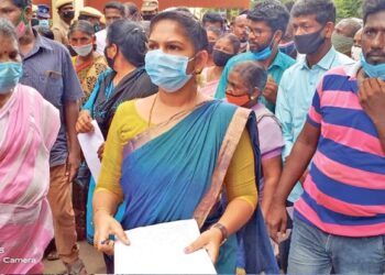Only oxygen output at Sterlite, Collector tells agitators