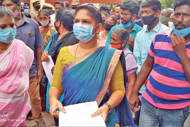 Only oxygen output at Sterlite, Collector tells agitators