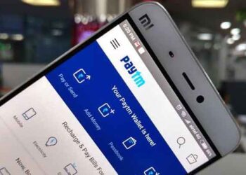 PM Modi takes stock of damage caused by earthquake