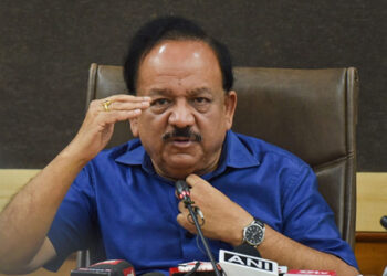 Recoveries outnumbering new cases for 8 days: Harsh Vardhan