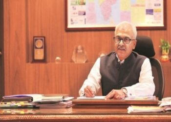 Secure all health facilities, O2 plants during monsoon: Home Secy