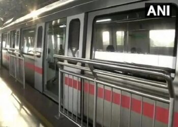 'Lifeline' Metro to resume as Delhi unlocks partially
