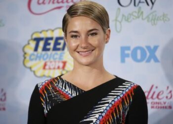 Shailene Woodley joins Jack Whitehall in 'Robots'