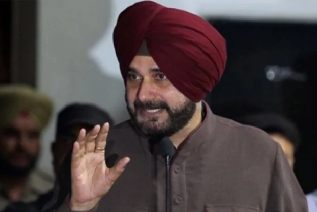 Sidhu meets Cong panel, says 'people's power' should return to people