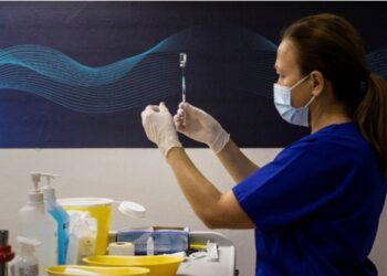 Greece to vaccinate teenagers once experts give go-ahead