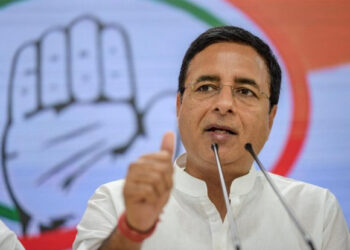 Pegasus spyware issue: Cong seeks HM Amit Shah sacking probe against PM