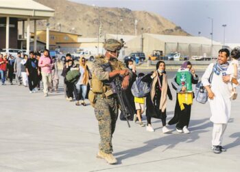 Facing backlash over chaos, foreign powers try to speed Afghanistan exodus