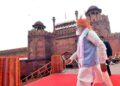 Modi Dons Saffron Turban With Red Patterns For I-day