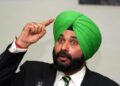 Sidhu summons advisers over controversial comments