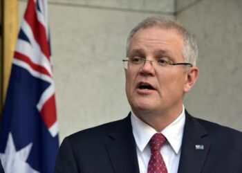 Australia says will be patient on rebuilding ties with France