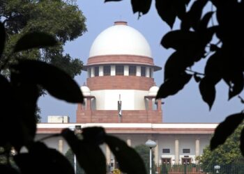 Delhi govt vs LG: SC to list plea challenging GNCTD Act