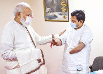 India achieves record milestone of 100 crore vaccinations