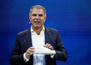 Restricting air traffic between India and Germany is hurting both economies: Lufthansa CEO