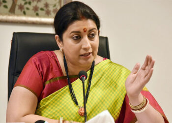 Smriti Irani slams ruling TRS over 'unkept promises