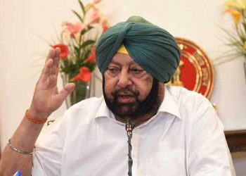 Amarinder rubbishes claims of meeting Gandhis