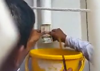 In Karnataka official's house, cash flow out of drainage pipe during raids