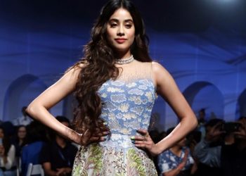 Janhvi Kapoor calls herself 'Barbie baby'
