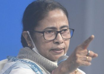 Mamata questions utility of rights body before leaving for Delhi