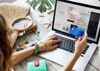 Online shopping by gated communities to hit 500 billion dollars