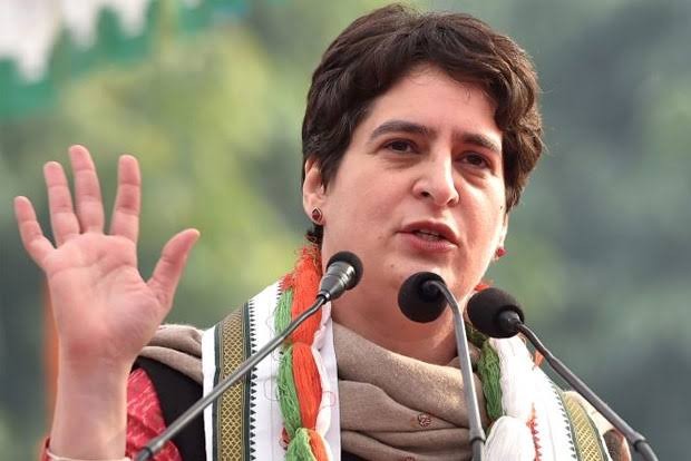 Priyanka promises Rs 10 K honorarium for ASHA workers if Congress voted to power