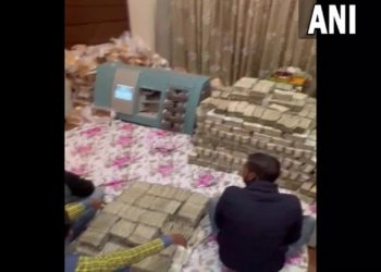DGGI recovers Rs 10 cr more from Piyush Jain, total cash seizure reaches Rs 187.45 cr