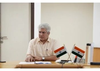 Delhi govt to launch 100 new AC CNG buses on Jan 14